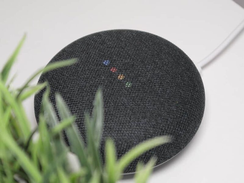 google-home-speakers-hackers-listen-conversations