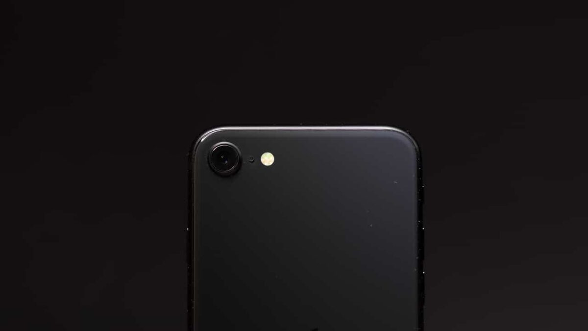 iPhone-SE-discontinued