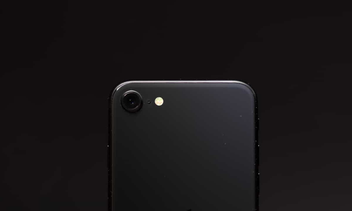 iPhone-SE-discontinued