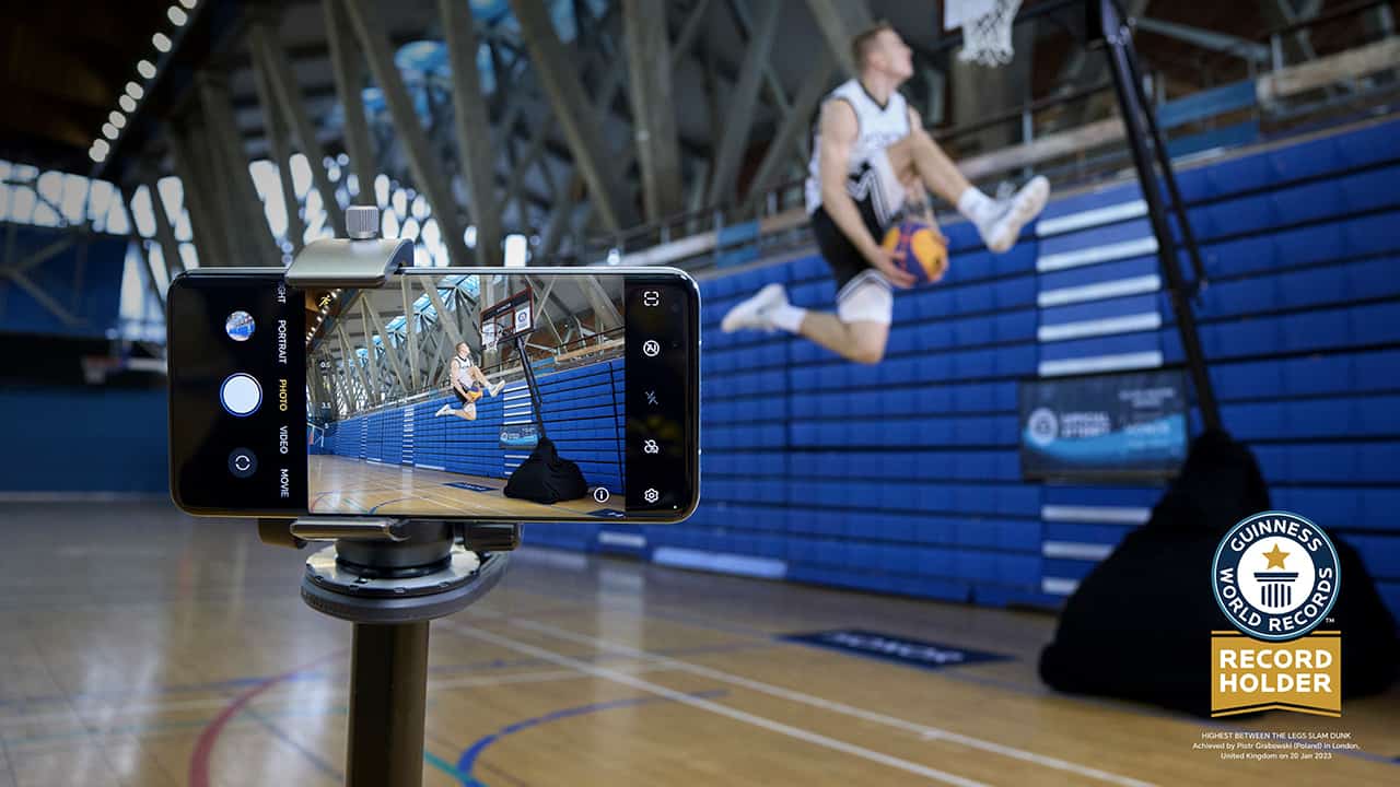HONOR-Magic-5-Pro-AI-camera-Guinness-record