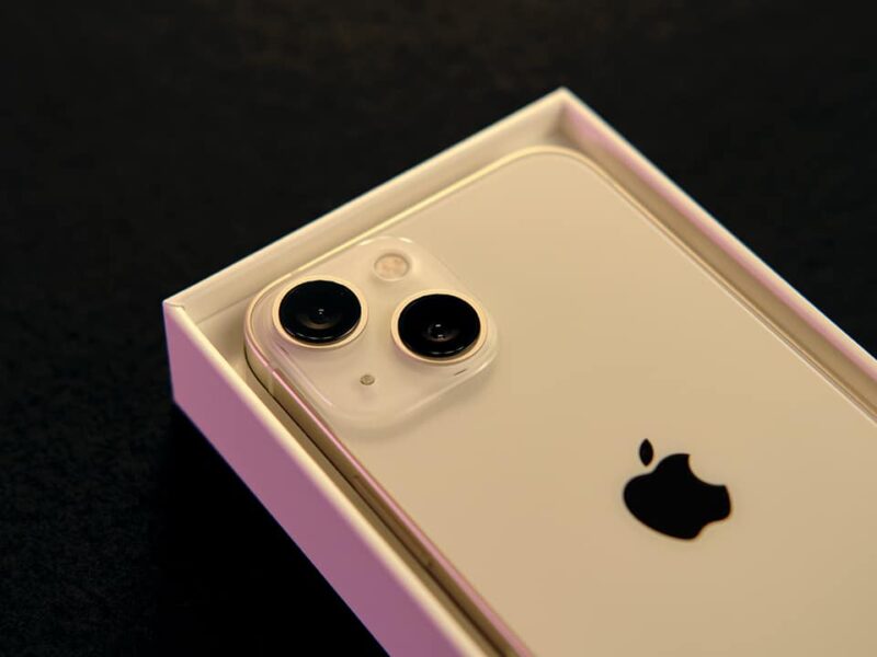 Top-10-best-selling-smartphones-2022