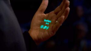Humane-AI-wearable-projector