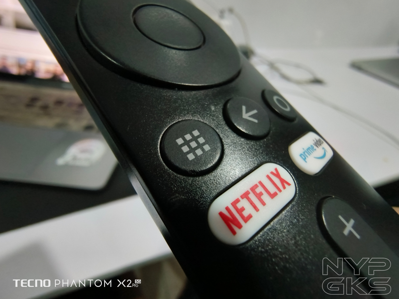 TECNO-Phantom-X2-Pro-macro-5320