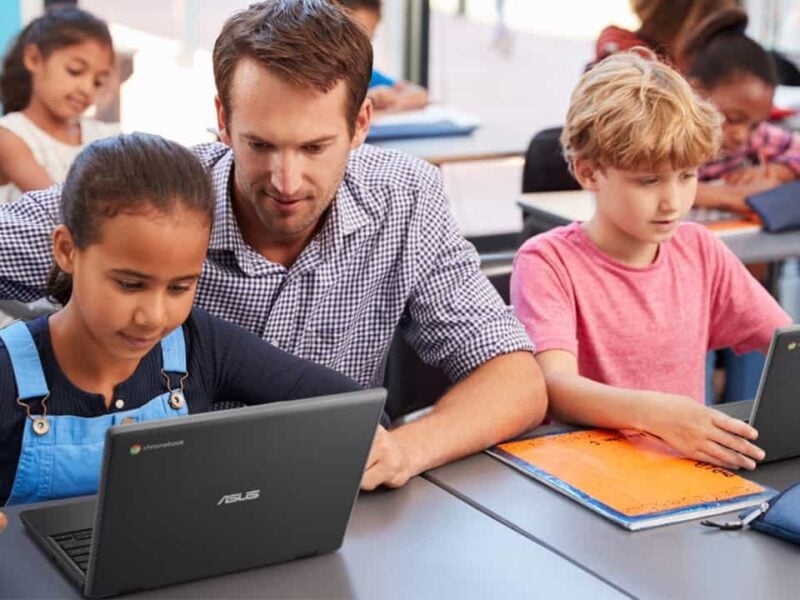 ASUS-Chromebook-Flip-CR1-Specs-Features