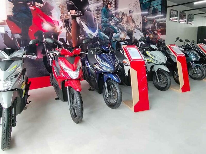 Brand-new-motorcycles-200cc-3-year-registration