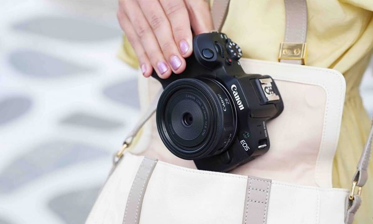 Canon-EOS-R100-Price-Philippines