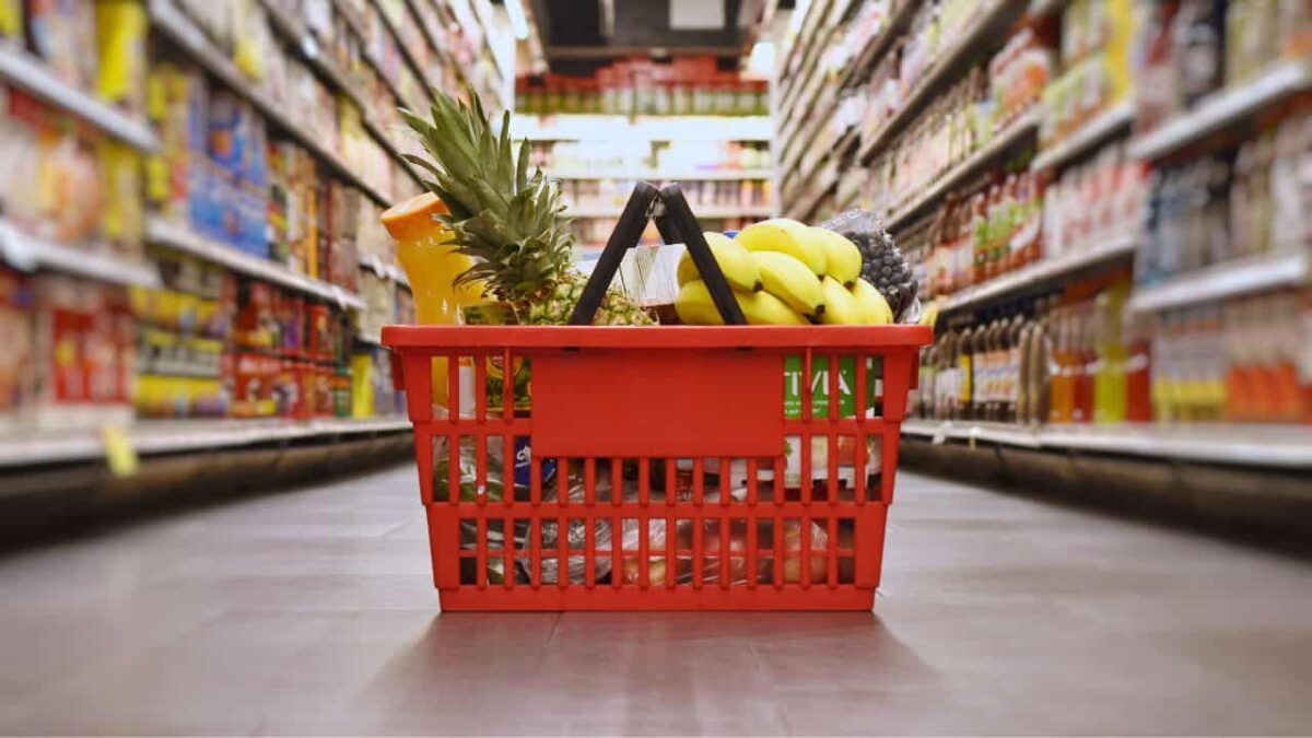 Online-shopping-physical-stores