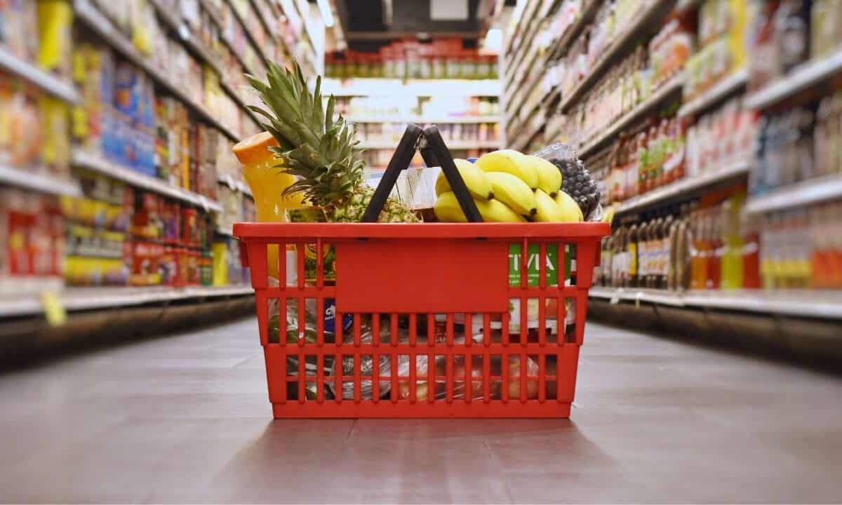 Online-shopping-physical-stores