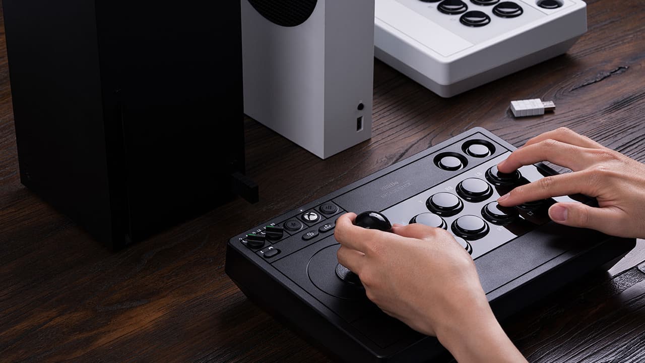 8BitDo-Xbox-Arcade-Stick-NoypiGeeks