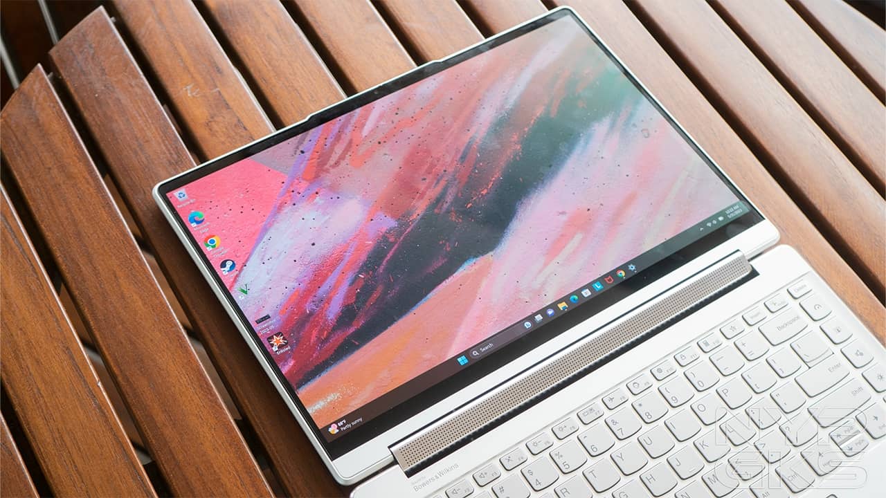 Lenovo-Yoga-9i-Gen-8-Review-5954