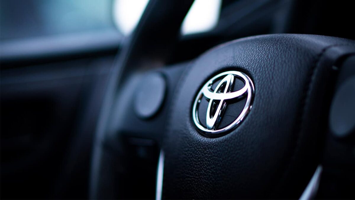 Toyota-EV-battery-fully-charge-less-10-minutes