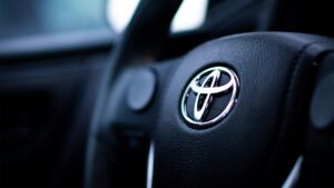Toyota-EV-battery-fully-charge-less-10-minutes