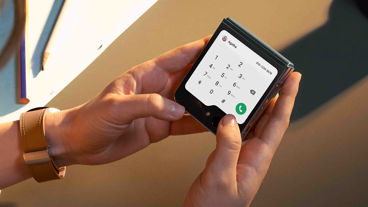 Samsung-Galaxy-Z-Flip-5-NoypiGeeks