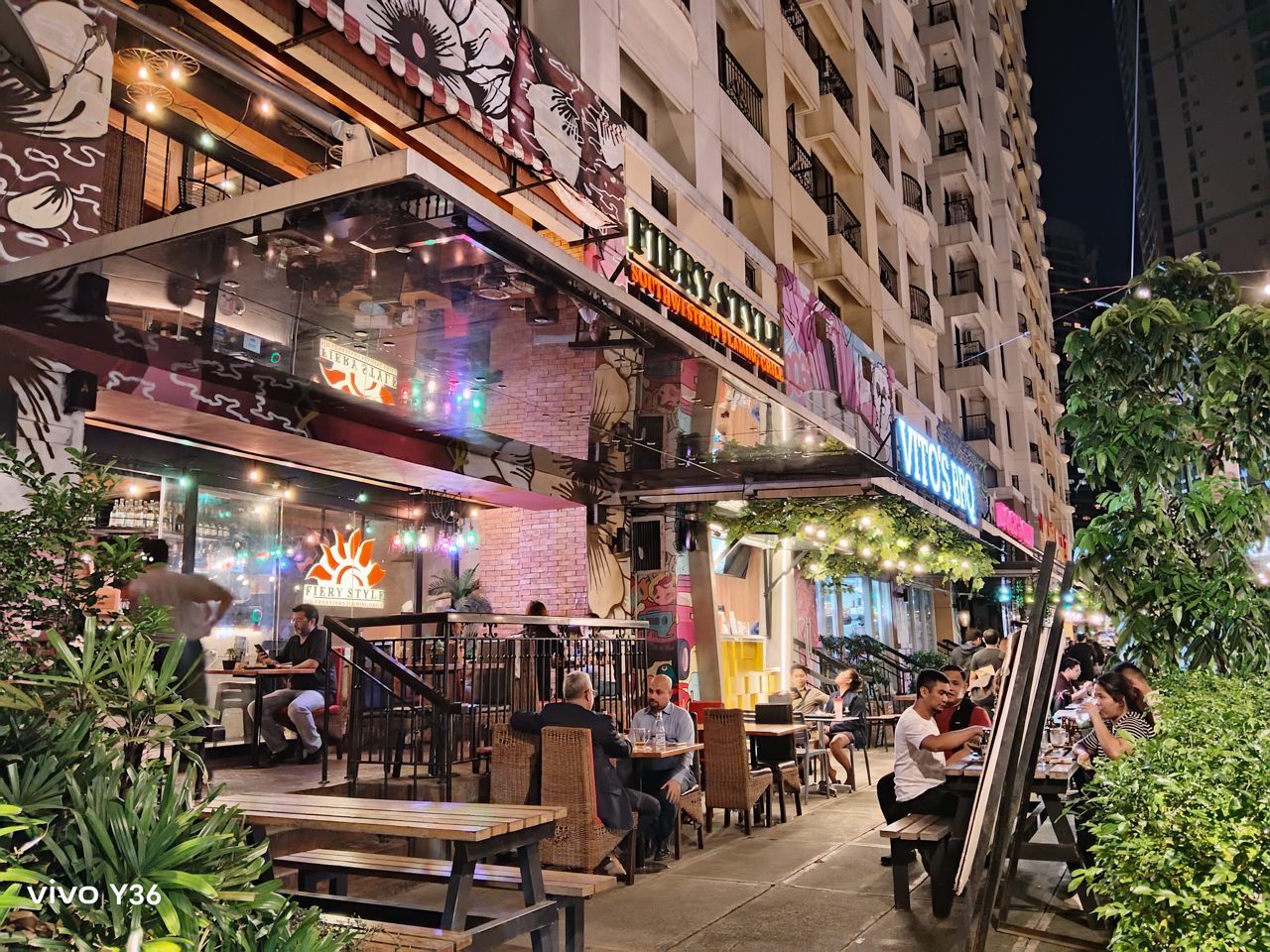 Explore-BGC-night-vivo-Y36-5220