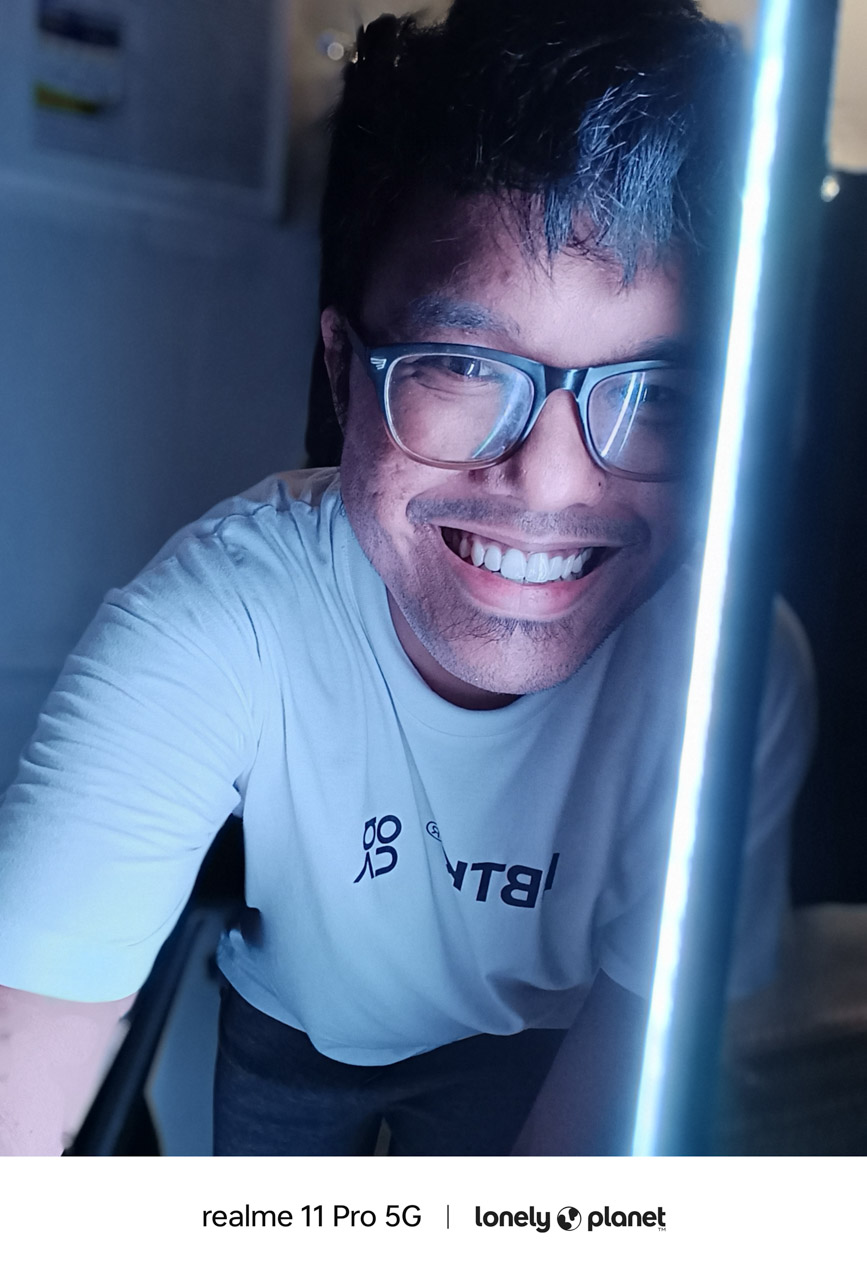 realme-11-Pro-5G-Selfie