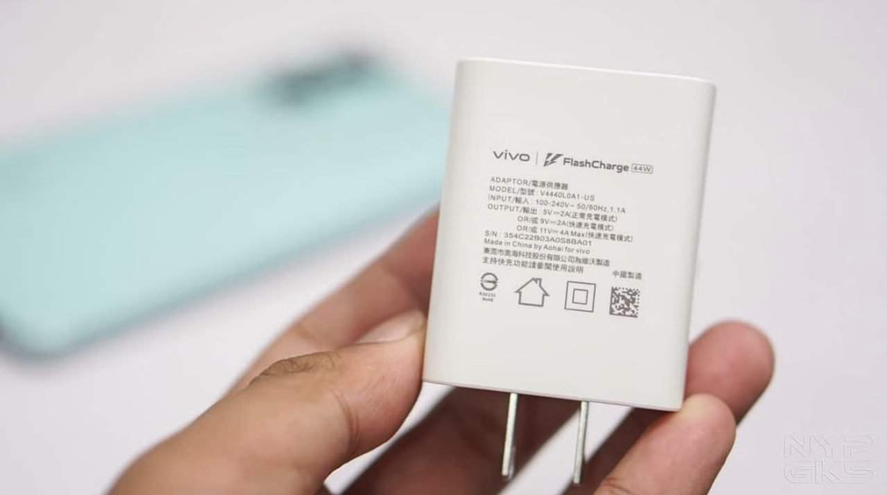 vivo-Y36-charging