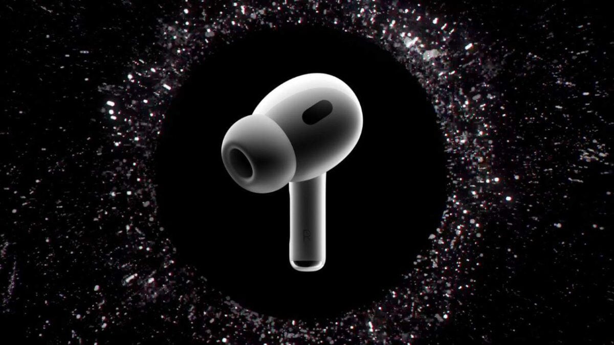 Apple-AirPods-Pro-2-USB-C-NoypiGeeks