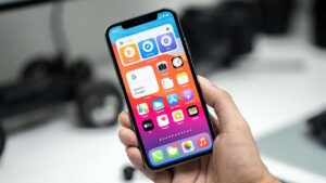 Apple-iPhone-78261