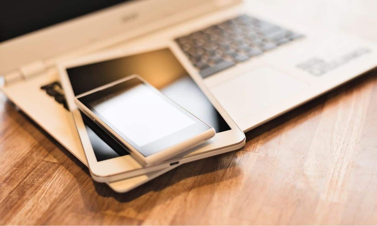 Digital-Boundaries-Improve-Well-Being