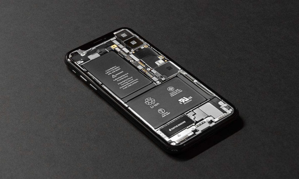 How-to-know-if-you-need-to-replace-iPhone-battery