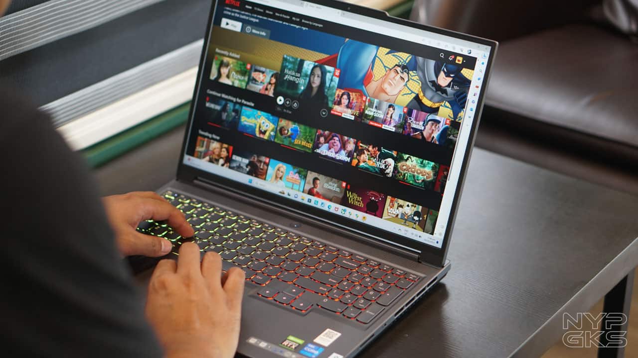Lenovo-Legion-Slim-5i-Gen-8-Intel-Display