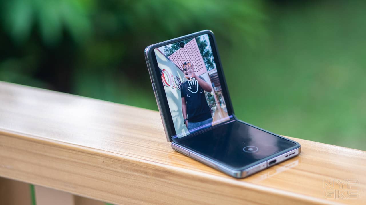 OPPO-Find-N3-Flip-Review-300