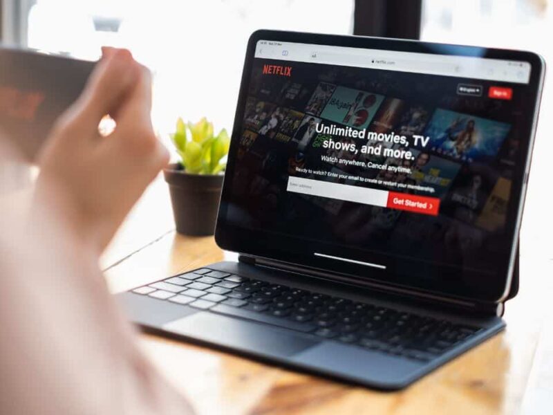 Online-subscriptions-4821