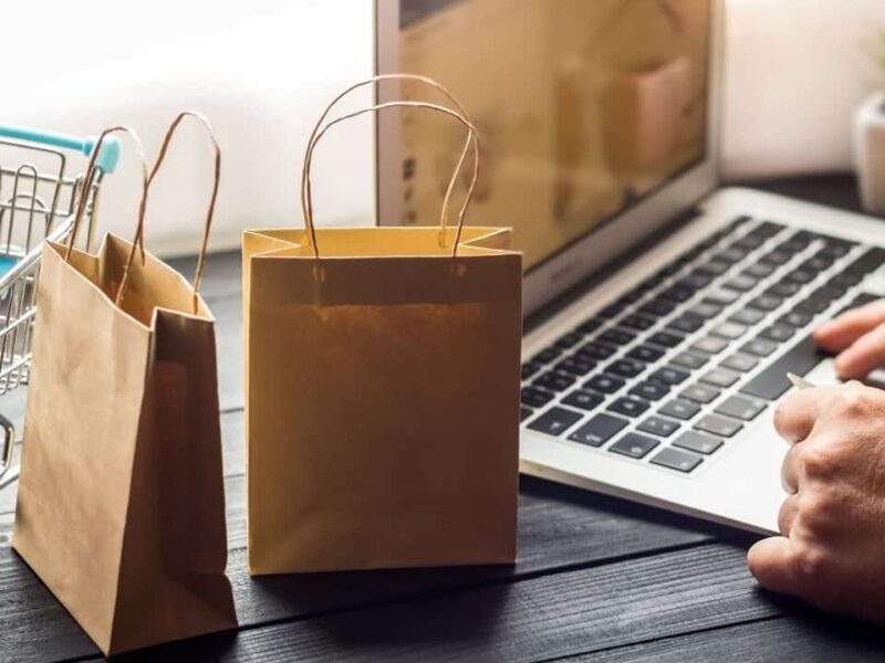 Online-vs-In-Store-Shopping