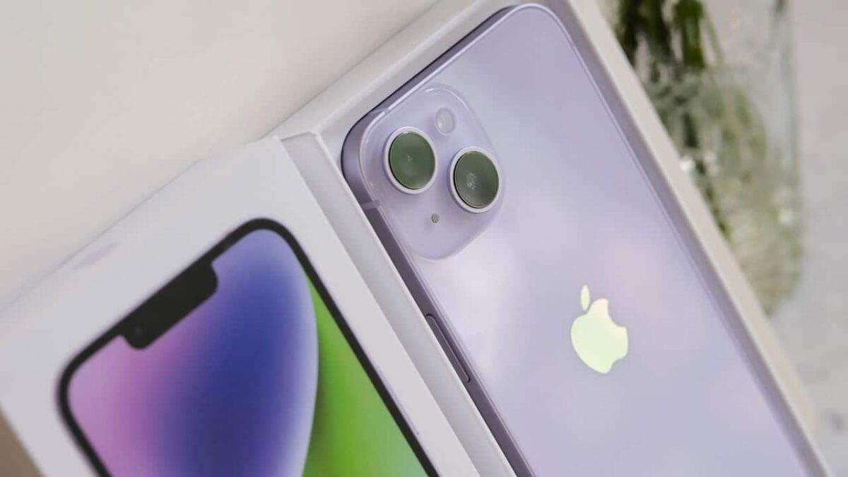 iPhone-14-best-selling-smartphone-Q2-2023