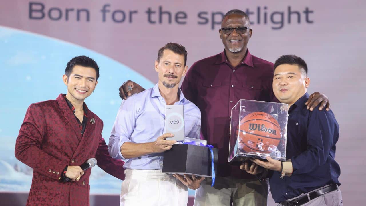 vivo-V29-5G-capture-basketball-moments