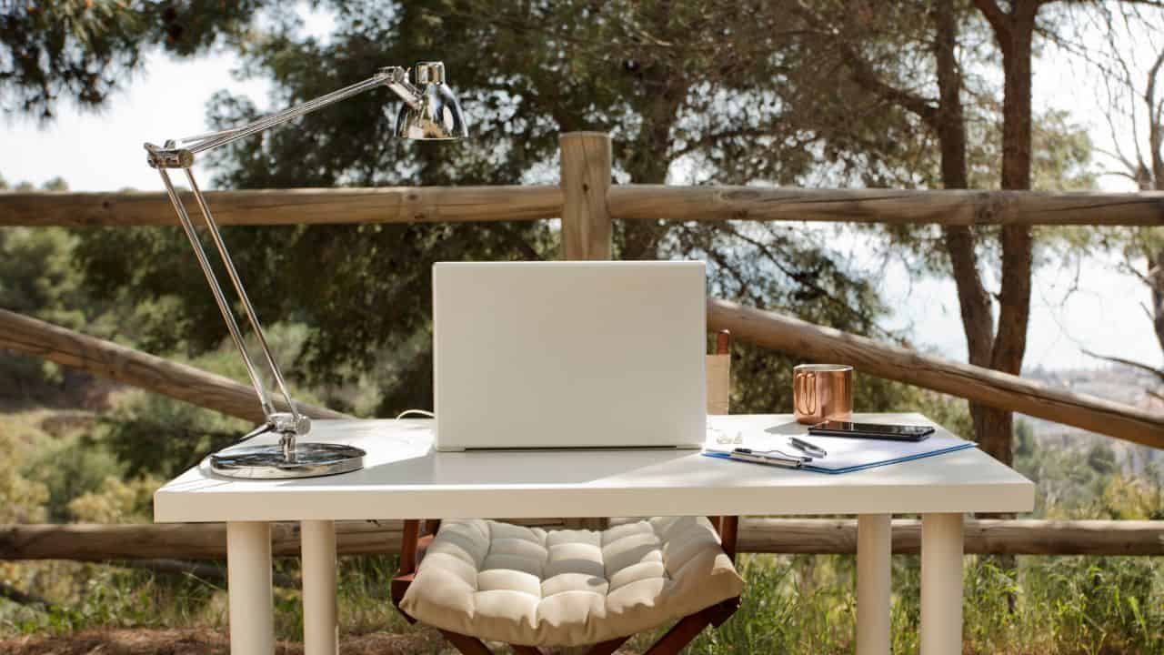 Digital-Nomad-47821