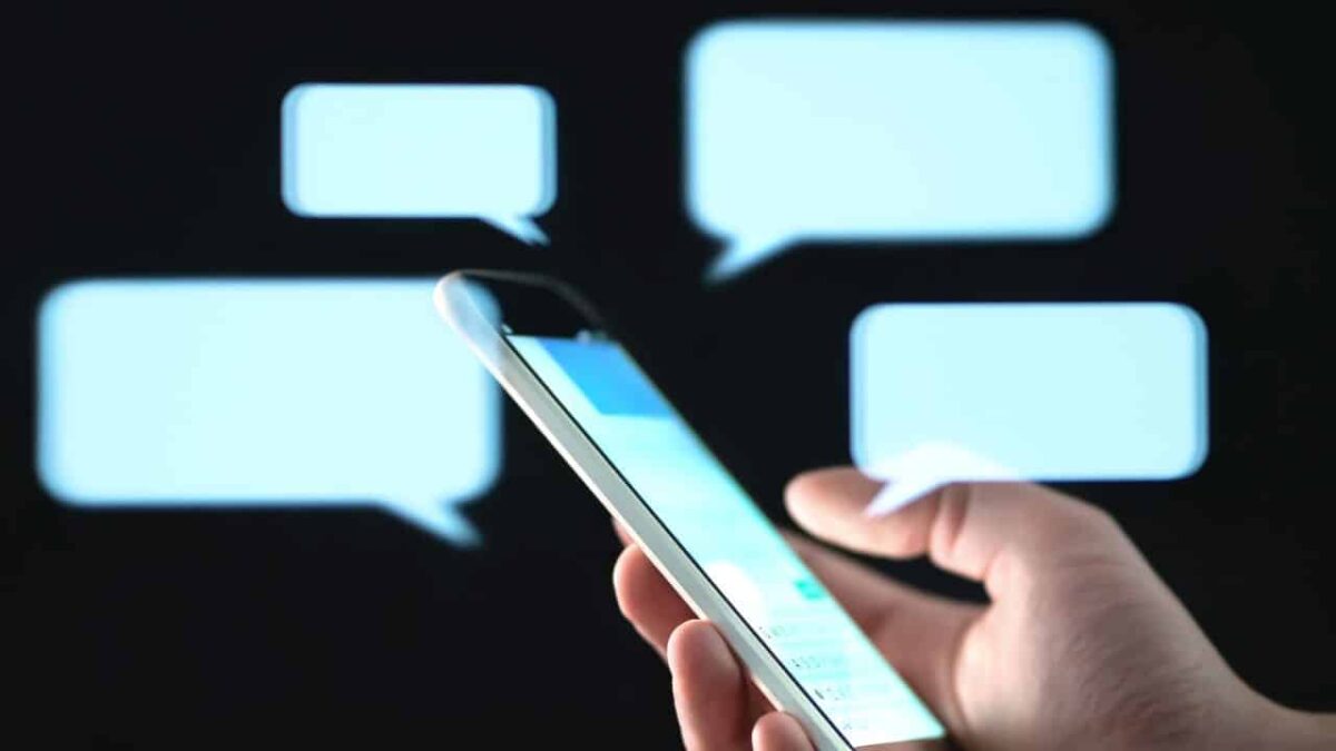 How-to-retrieve-deleted-text-messages-Android