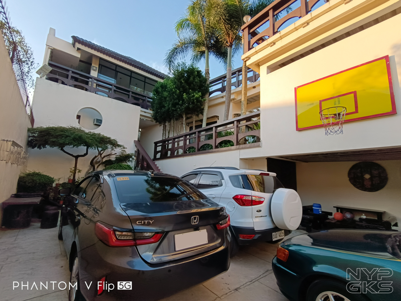 TECNO-Phantom-V-Flip-Camera-Samples-5012