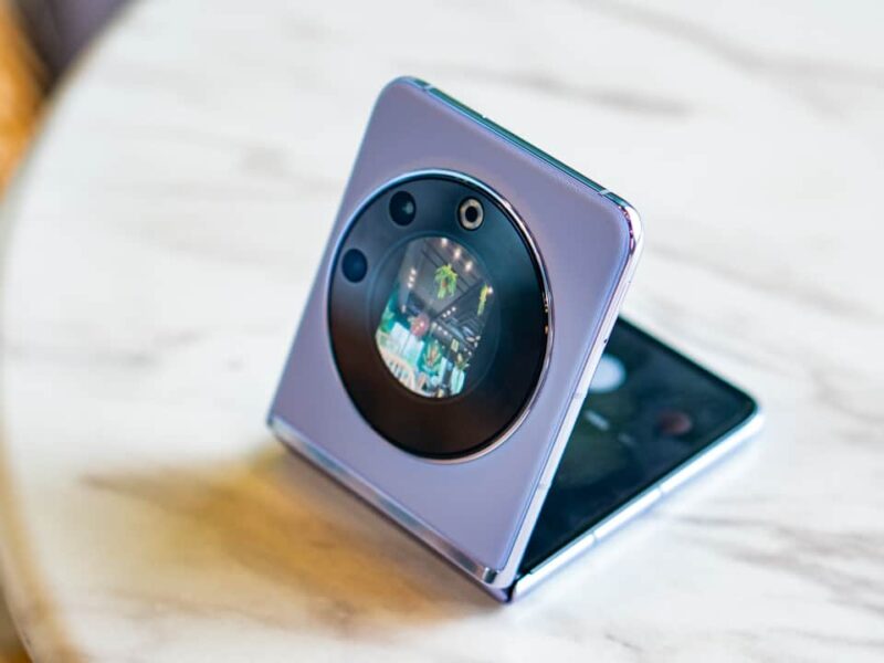 TECNO-Phantom-V-Flip-Review