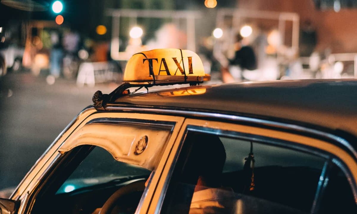 LTO-crackdown-choosy-taxis-colorum-puvs-holiday