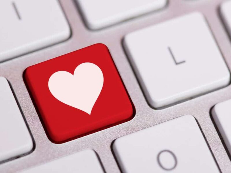 Online-Romance-LinkedIn