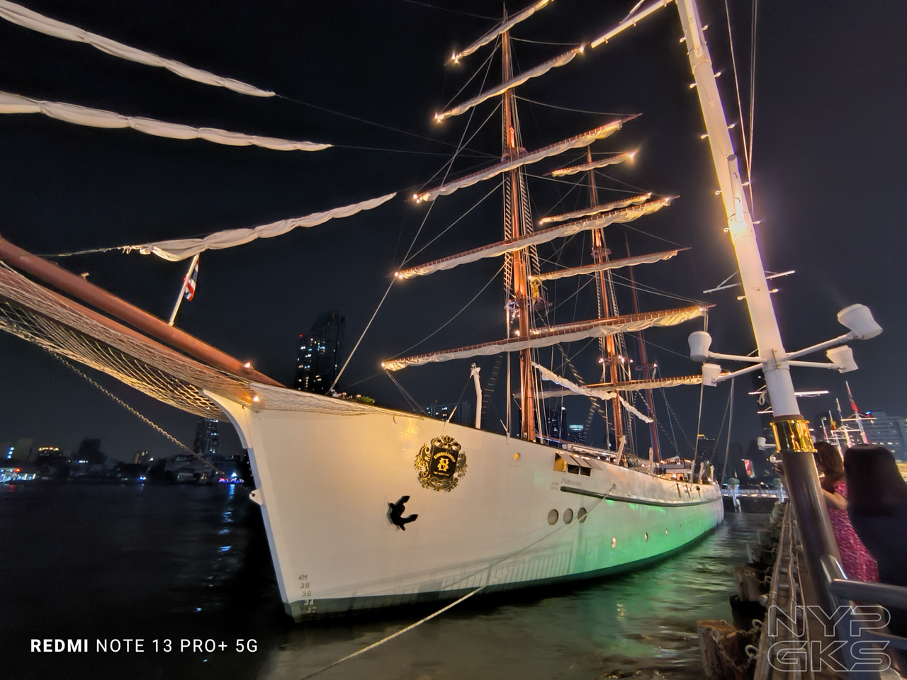 Redmi-Note-13-Pro-Plus-5G-Ultra-Wide-5896