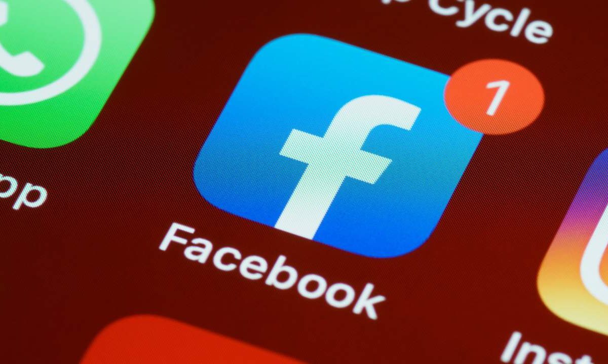 Fix-Facebook-refresh-sound-bug-iOS