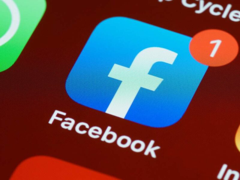 Fix-Facebook-refresh-sound-bug-iOS