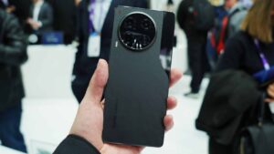 TECNO-CAMON-30