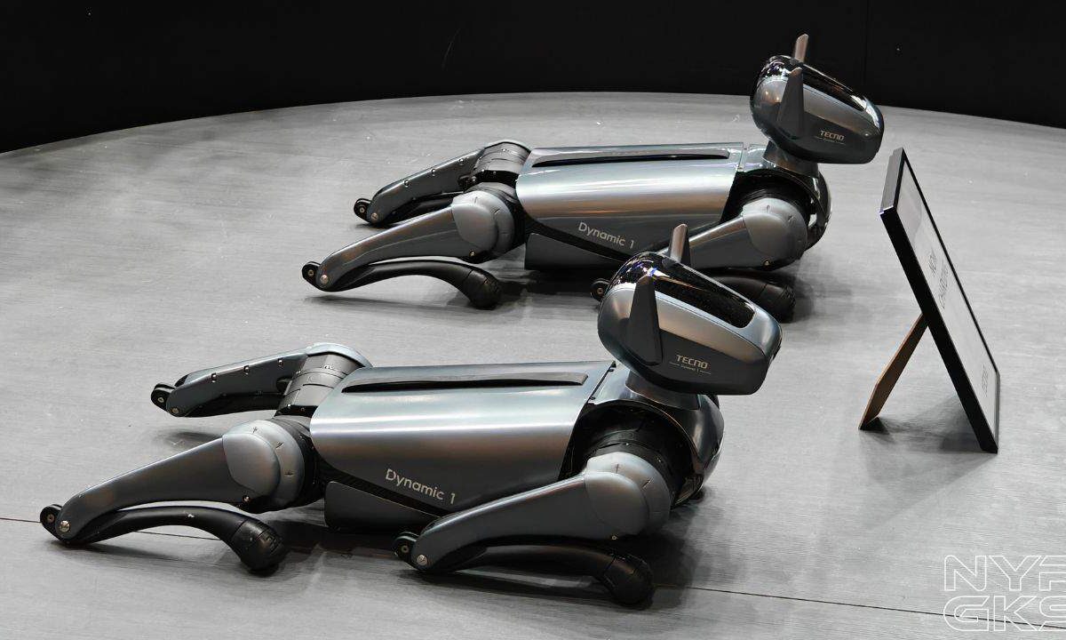 TECNO-Dynamic-1-Robotic-Dog-NoypiGeeks-5991