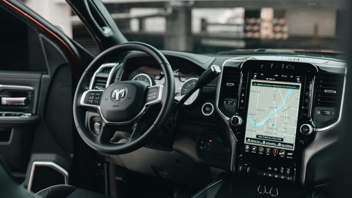 Car-Dashboard-22319