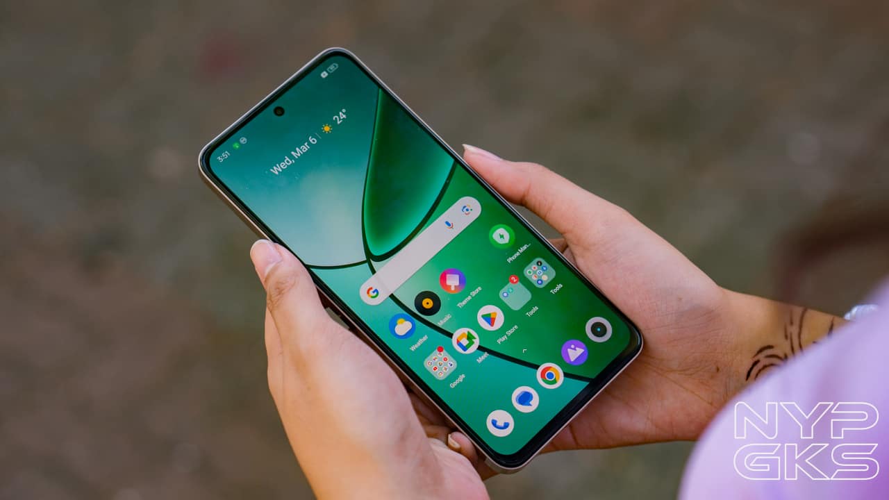 realme-11-Plus-Display-Review