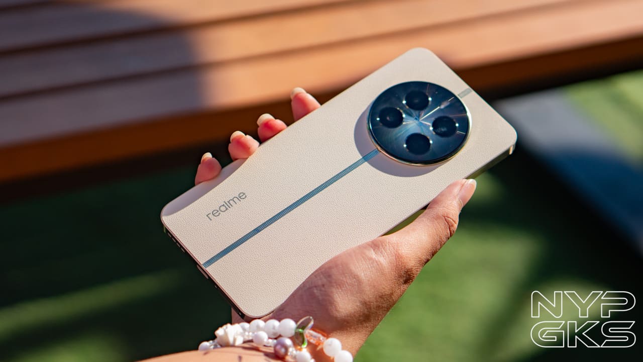 realme-11-Plus-Review-6430