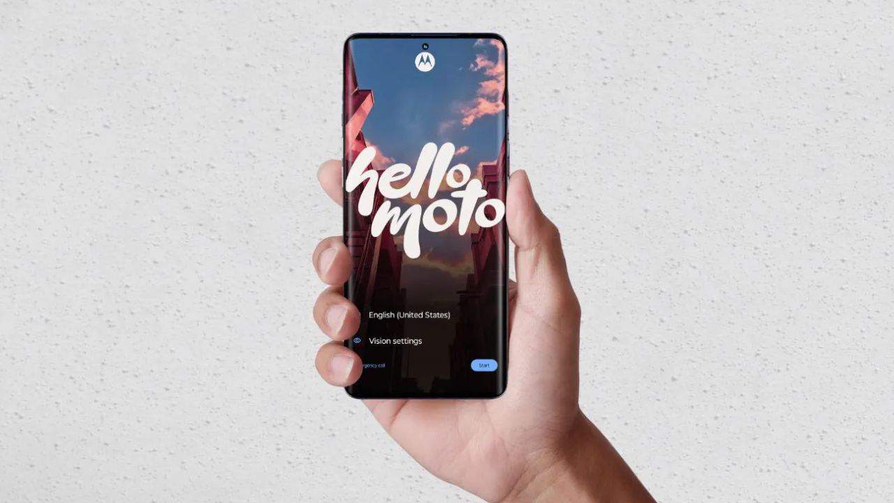 Motorola-Edge-50-Pro-NoypiGeeks