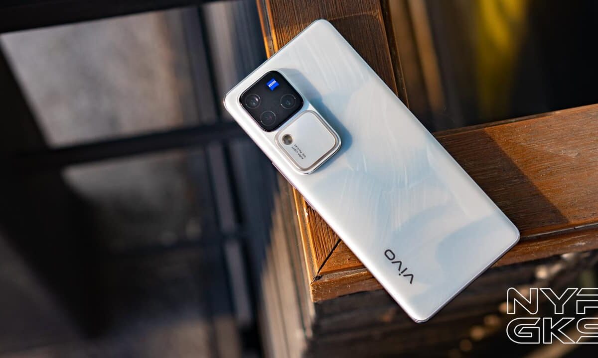 vivo-V30-Pro-5G-Review
