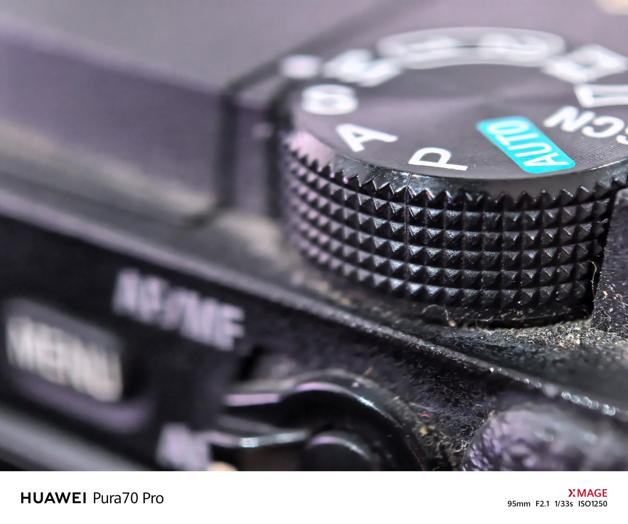 HUAWEI-Pura-70-Pro-Macro-5972