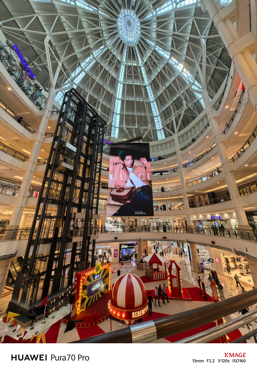 HUAWEI-Pura-70-Pro-Ultra-Wide-5974