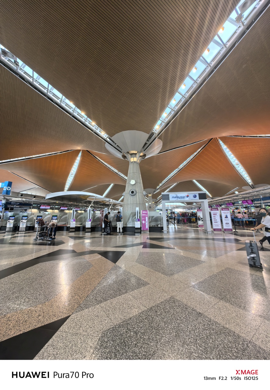 HUAWEI-Pura-70-Pro-Ultra-Wide-5978