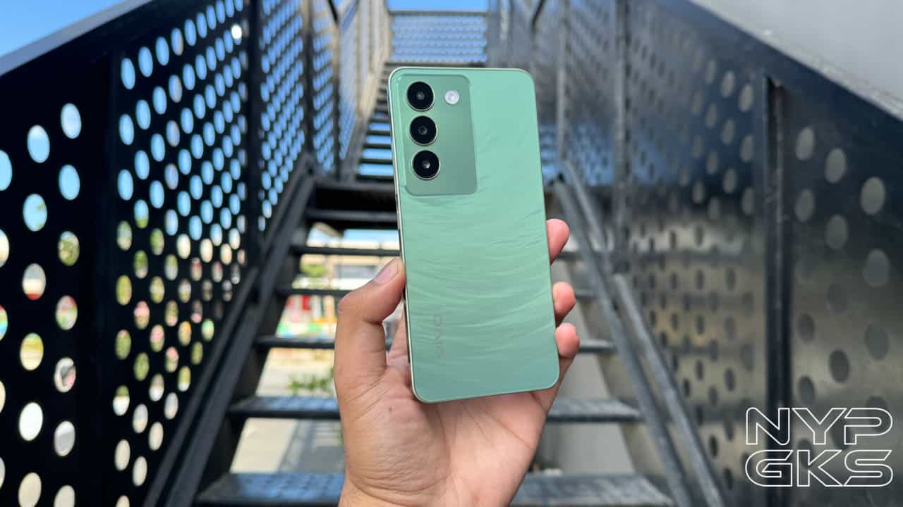 vivo-Y100-4G-Color-Changing